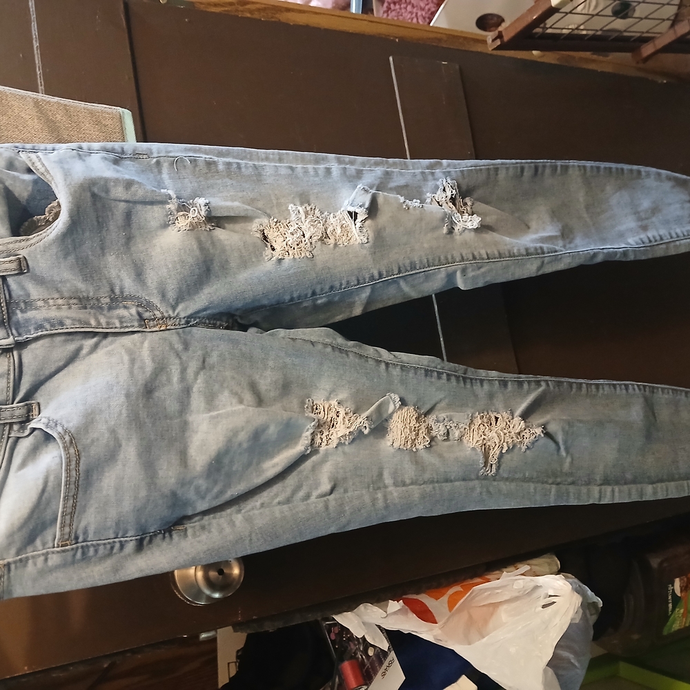 SO Blue Skinny Jeans Distressed Modern